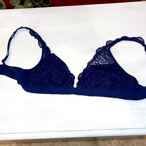 Pink navy lace bra size Medium